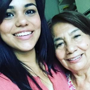 Meet your Posher, Loaiza